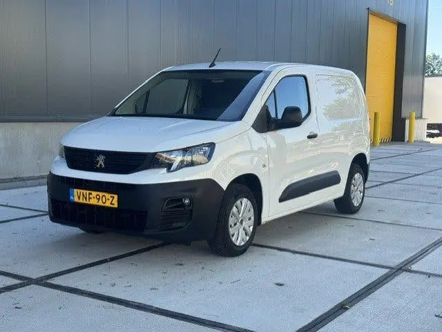 Peugeot Partner 1.2 Airco Cruise NAP Prijs EX BTW uit 2021, foto 2