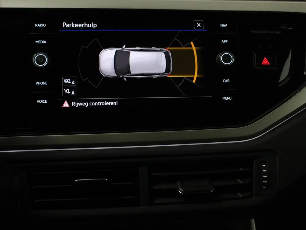 Volkswagen Polo 1.0 TSI Move DSG Navigatie Apple Carplay/And uit 2025, foto 3