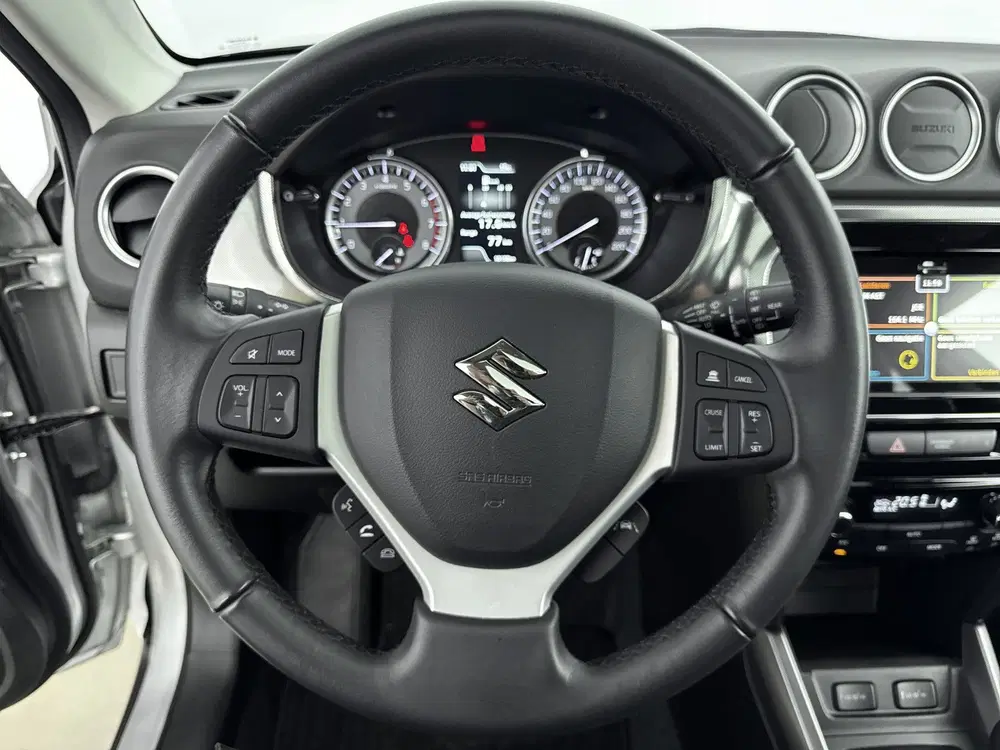 Suzuki Vitara 1.4 Boosterjet Style Smart Hybrid uit 2024, foto 19