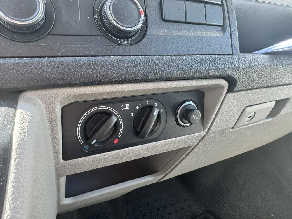 Volkswagen Transporter Kombi 2.0 TDI L1H1*Airco*9 persoons* uit 2019, foto 14