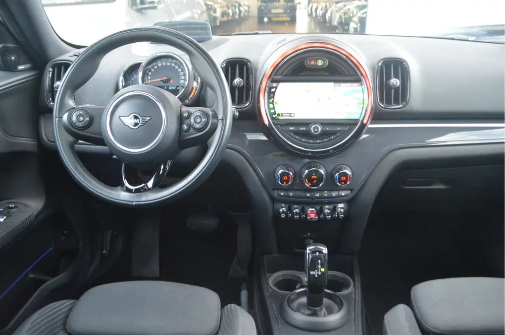 Mini Countryman Cooper Chili Automaat uit 2019, foto 3