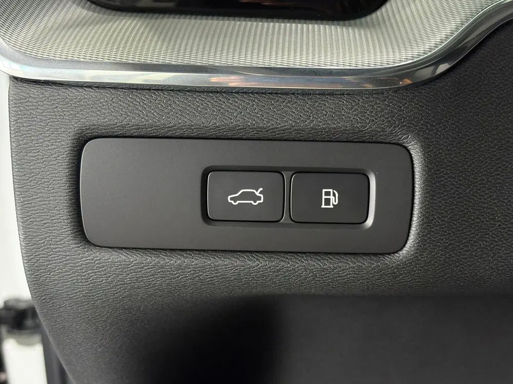 Volvo XC60 2.0 T8 Plug-in hybrid AWD Ultra Black Edit uit 2026, foto 18