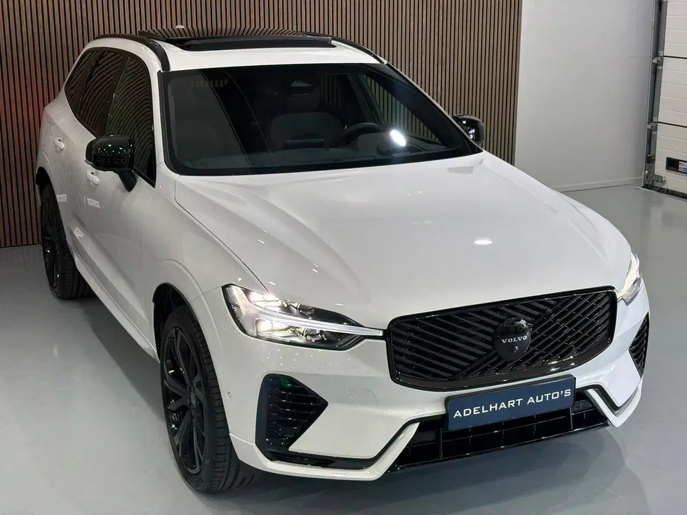 Volvo XC60 2.0 T8 Plug-in hybrid AWD Ultra Black Edit uit 2026, foto 3