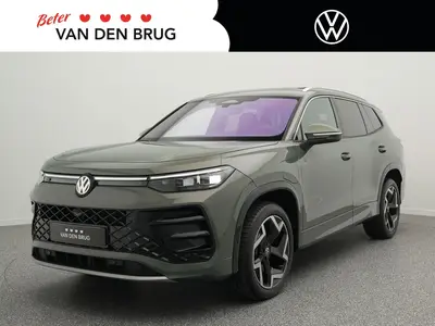 Volkswagen Tayron R-Line 1.5 eHybrid 204 PK | LED Matrix IQ uit 2025