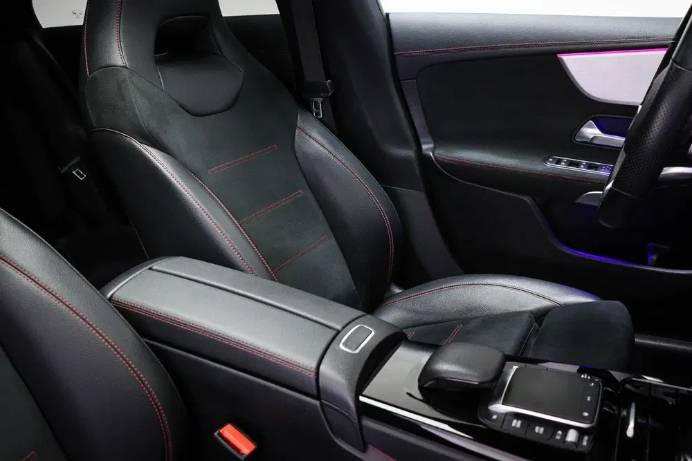 Mercedes-Benz CLA 180 Business Solution AMG uit 2021, foto 10