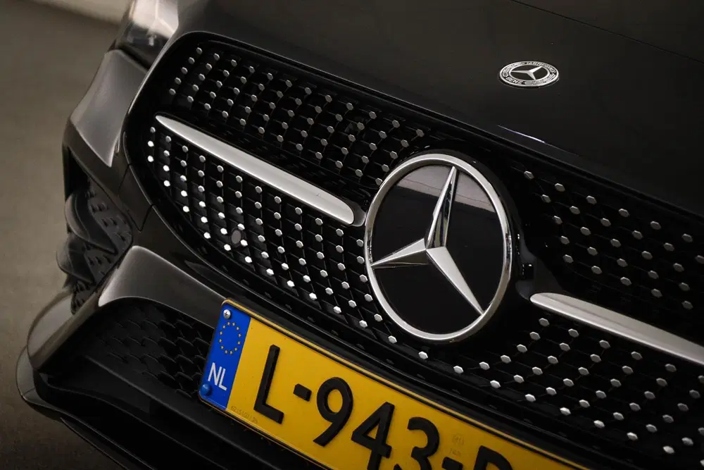 Mercedes-Benz CLA 180 Business Solution AMG uit 2021, foto 16
