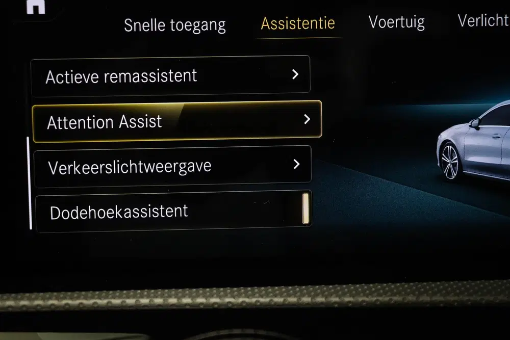 Mercedes-Benz CLA 180 Business Solution AMG uit 2021, foto 5