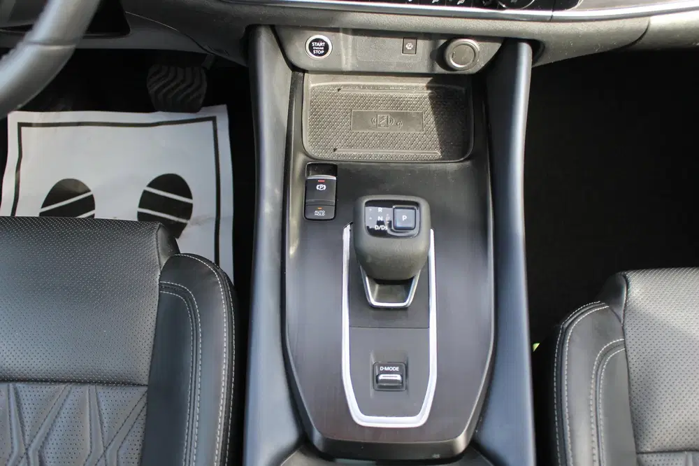 Nissan Qashqai 1.3 MHEV Xtronic Tekna + Massage Pano Leer uit 2022, foto 20