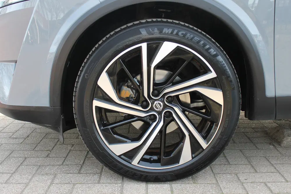 Nissan Qashqai 1.3 MHEV Xtronic Tekna + Massage Pano Leer uit 2022, foto 5