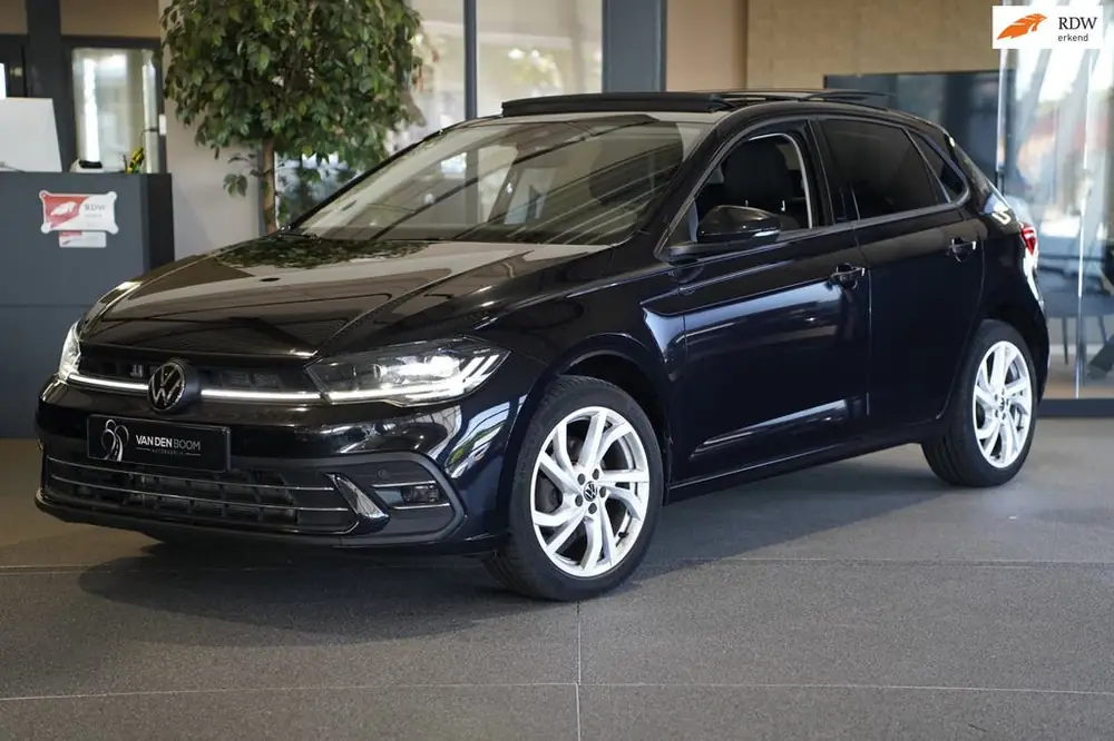 Volkswagen Polo 1.0 TSI Style DSG 110PK Facelift Pano Trek C uit 2023