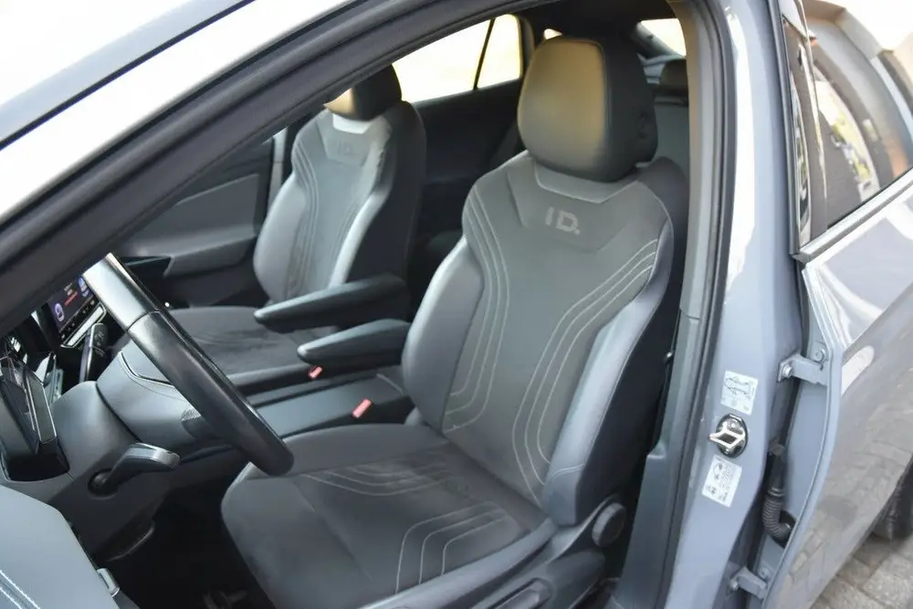 Volkswagen ID.5 Pro 77 kWh | SOH 96,6 % | PANORAMA DAK | ALC uit 2022, foto 9