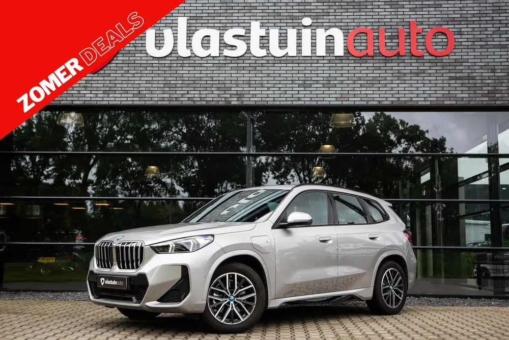 BMW X1 xDrive25e M-sport uit 2025