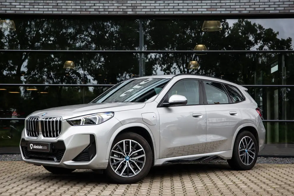 BMW X1 xDrive25e M-sport uit 2025, foto 7