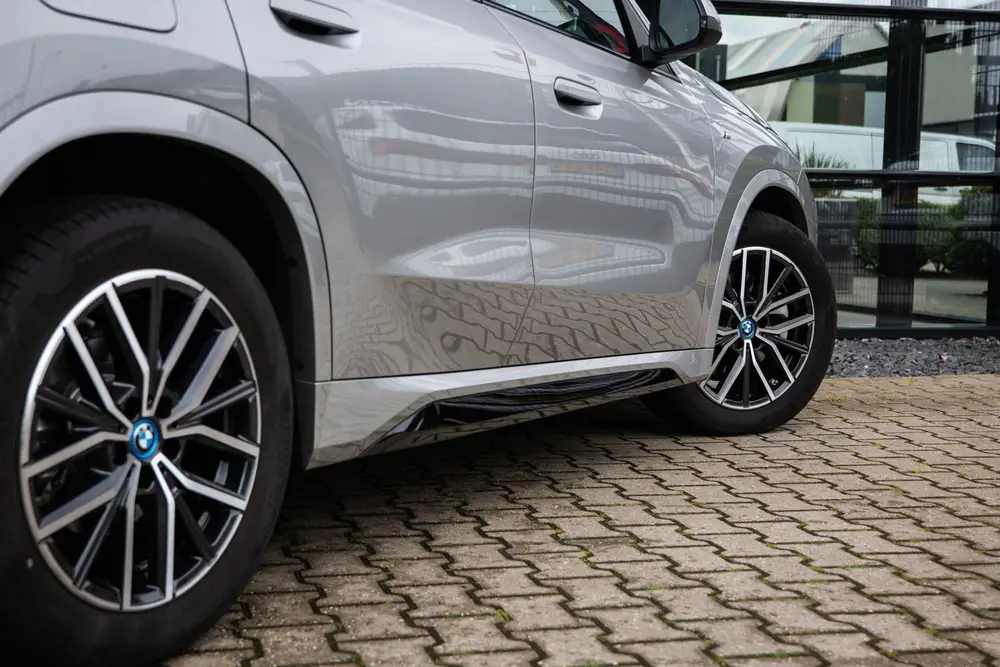BMW X1 xDrive25e M-sport uit 2025, foto 9