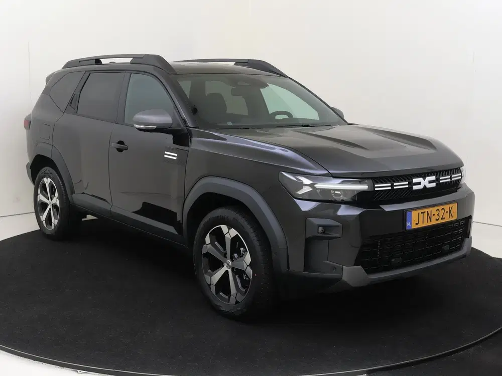 Dacia Bigster 1.8 Hybrid 155 Journey uit 2026, foto 2