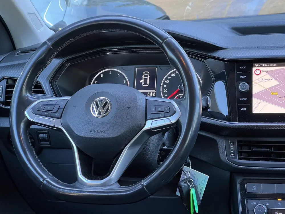 Volkswagen T-Cross 1.0 TSI Life | Camera | Apple Carplay | uit 2019, foto 10