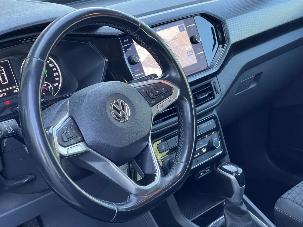 Volkswagen T-Cross 1.0 TSI Life | Camera | Apple Carplay | uit 2019, foto 3
