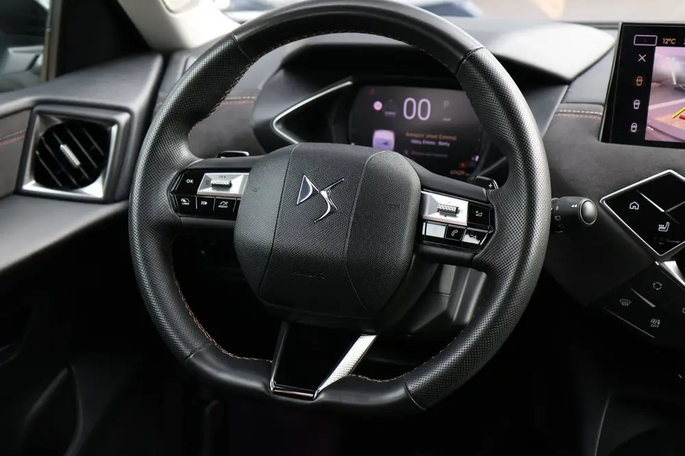 DS Automobiles DS 3 DS 3 1.2 PureTech Performance Line Led Vis uit 2023, foto 12