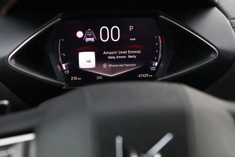 DS Automobiles DS 3 DS 3 1.2 PureTech Performance Line Led Vis uit 2023, foto 17