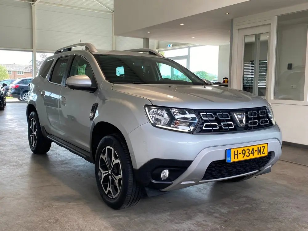 Dacia Duster 1.3 TCe 131PK Prestige Trekhaak NL-auto uit 2020, foto 17