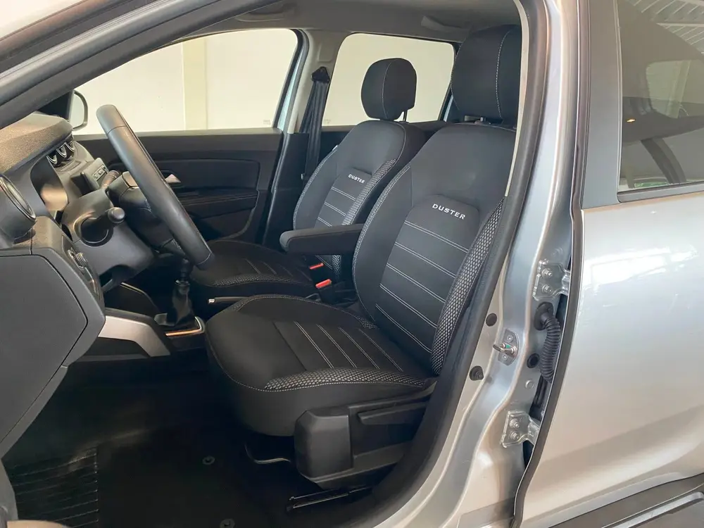 Dacia Duster 1.3 TCe 131PK Prestige Trekhaak NL-auto uit 2020, foto 4