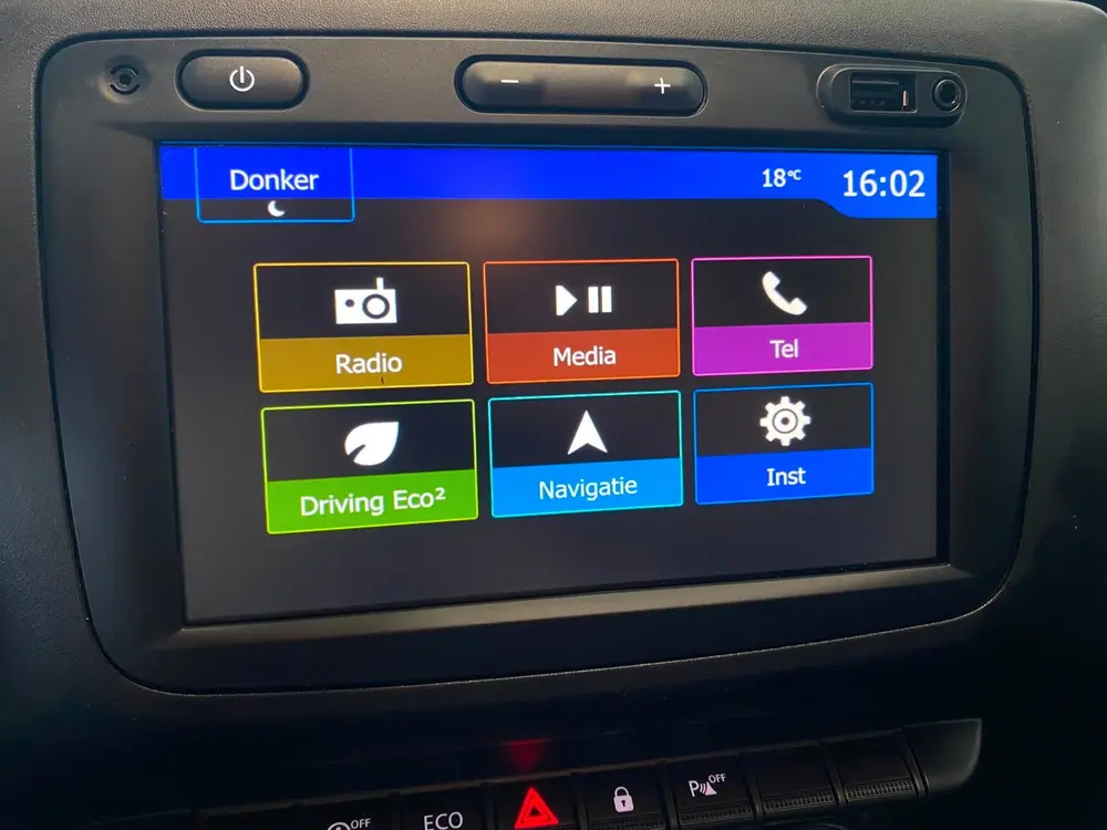 Dacia Duster 1.3 TCe 131PK Prestige Trekhaak NL-auto uit 2020, foto 6