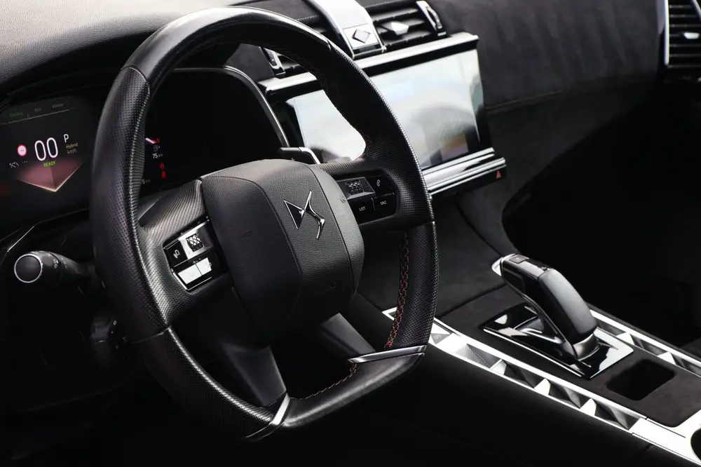 DS Automobiles DS 7 DS 7 E-Tense 225 Performance Line uit 2023, foto 13
