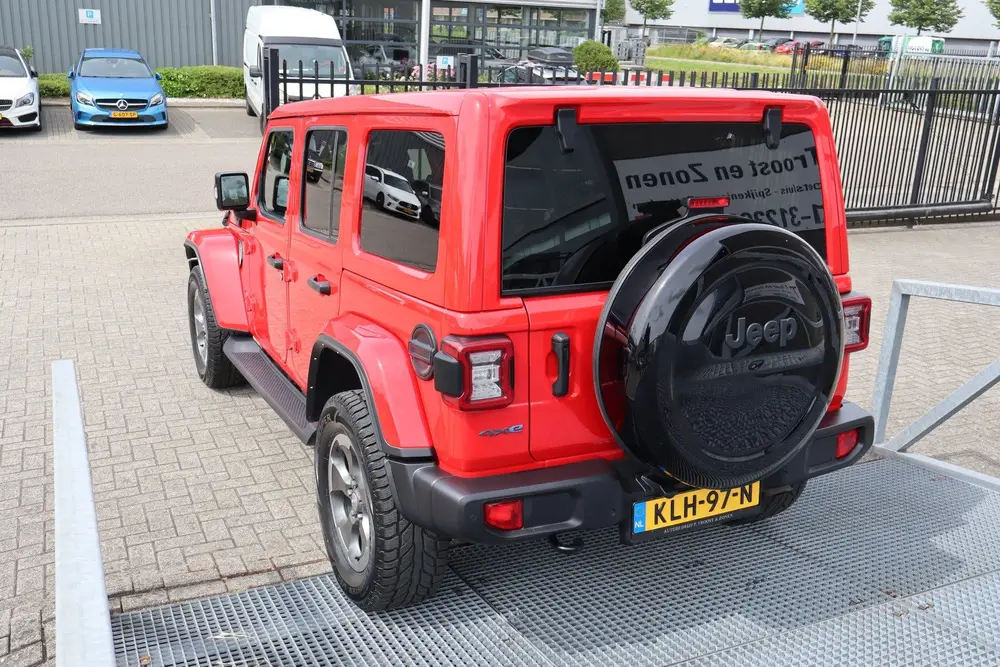 Jeep Wrangler 4xe 380 Sahara Camera voor + achter uit 2021, foto 10