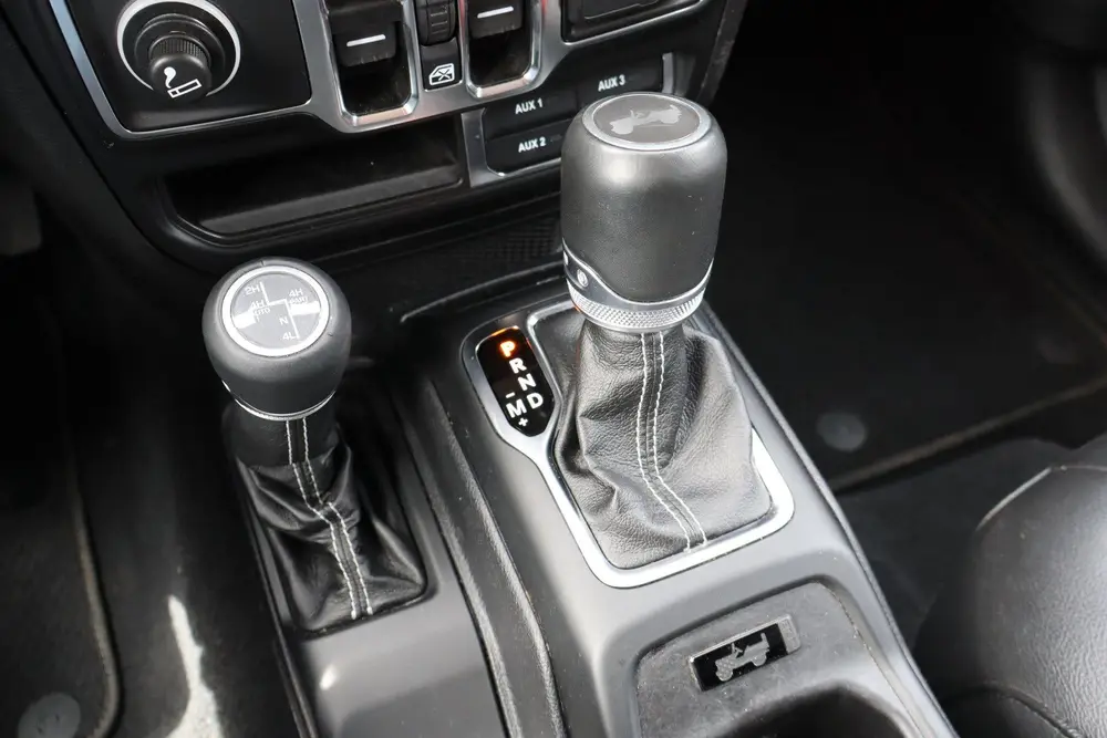 Jeep Wrangler 4xe 380 Sahara Camera voor + achter uit 2021, foto 18
