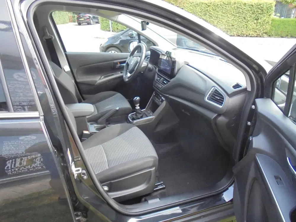 Suzuki S-Cross 1.4 Boosterjet Select Smart Hybrid Incl. F uit 2024, foto 11
