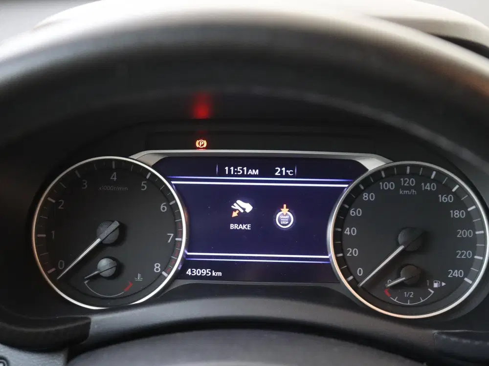 Nissan Juke 1.0 DIG-T N-Connecta uit 2021, foto 12