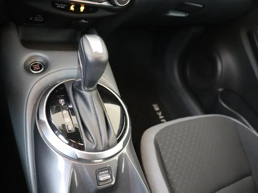 Nissan Juke 1.0 DIG-T N-Connecta uit 2021, foto 15