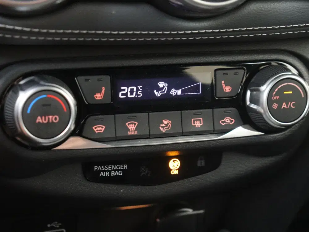 Nissan Juke 1.0 DIG-T N-Connecta uit 2021, foto 19