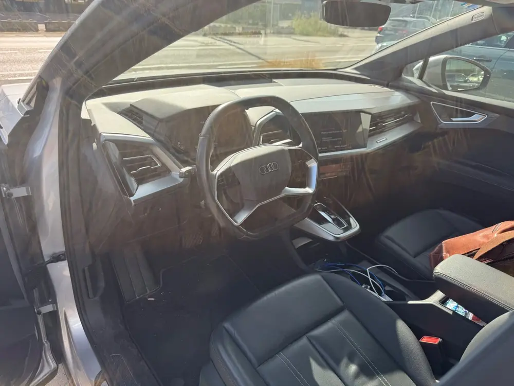Audi Q4 e-tron 40 Advanced edition 77 kWh uit 2023, foto 4