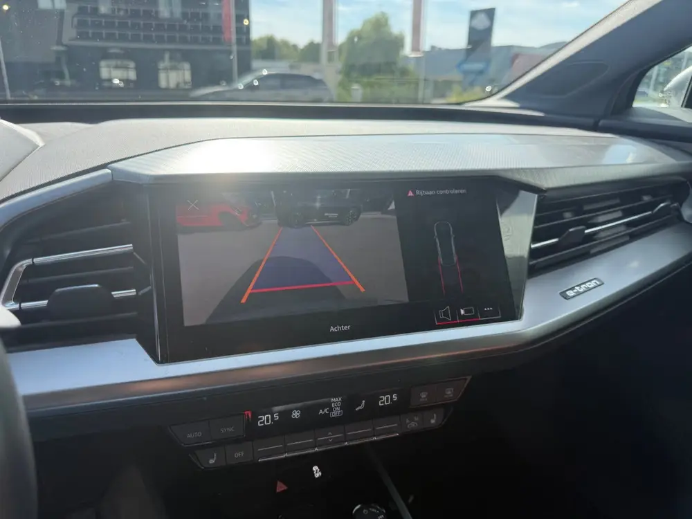 Audi Q4 e-tron 40 Advanced edition 77 kWh uit 2023, foto 7