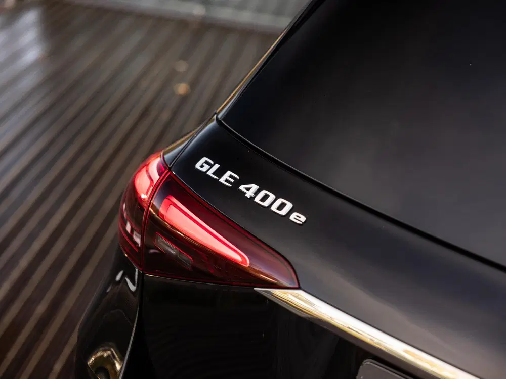 Mercedes-Benz GLE 400 e 4MATIC AMG Line Premium uit 2023, foto 13
