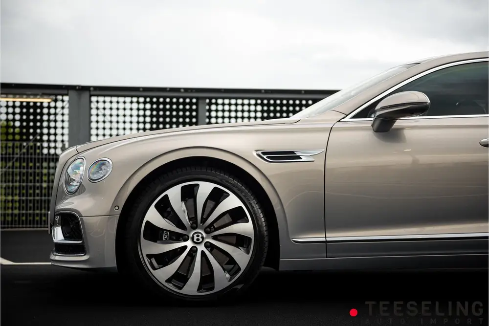 Bentley Flying Spur 4.0 V8 | Extreme Silver | Massage uit 2021, foto 7