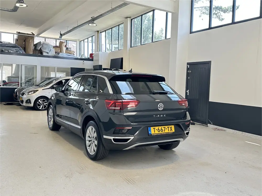 Volkswagen T-Roc 1.5 TSI Sport Automaat | LM velgen | Airco uit 2019, foto 5