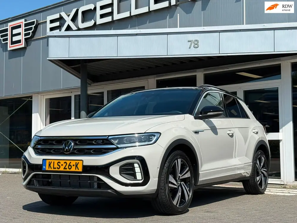 Volkswagen T-Roc 1.5 TSI DSG R-Line | Navigatie uit 2023