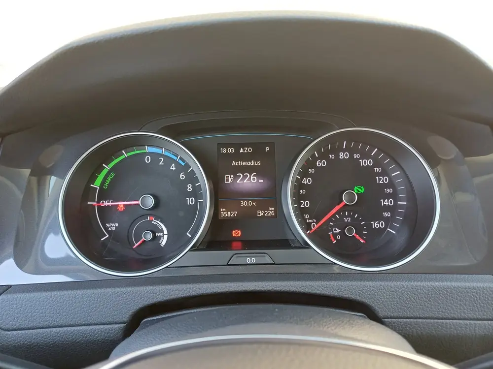 Volkswagen E-Golf E-DITION | SOH 90% | WLTP 230KM | PDC | NA uit 2020, foto 16