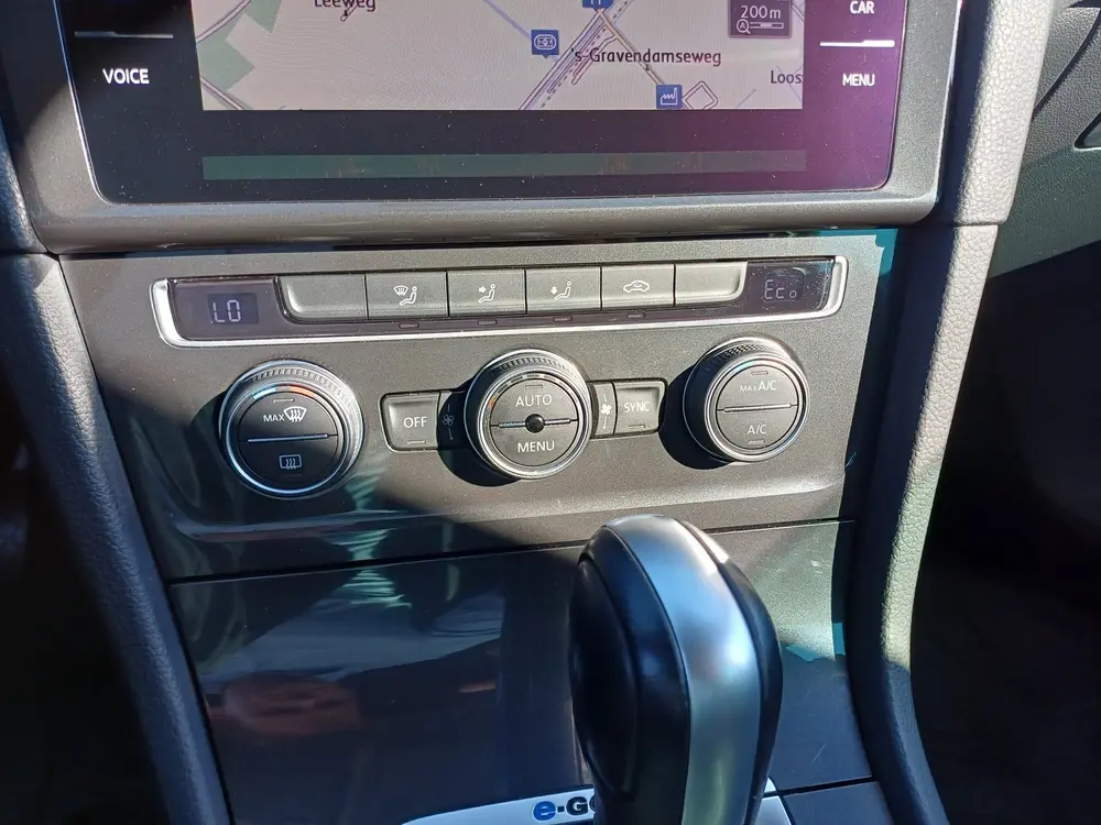 Volkswagen E-Golf E-DITION | SOH 90% | WLTP 230KM | PDC | NA uit 2020, foto 19