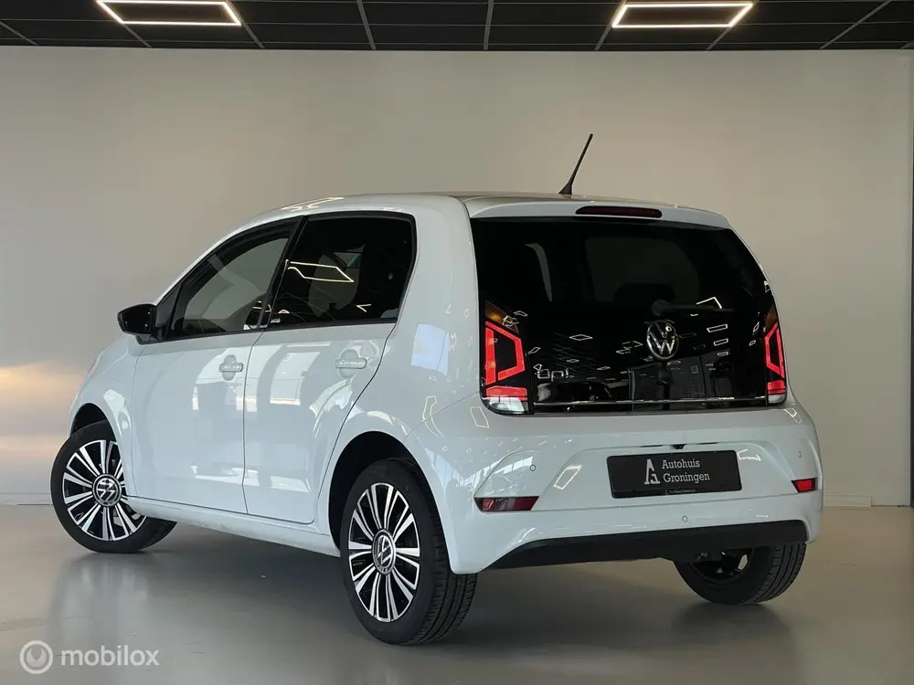 Volkswagen Up! Active | Stoelverwarming | Camera | Cruise | uit 2022, foto 6