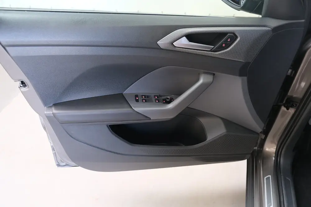 Volkswagen T-Cross 1.0 TSI Style Business 2x R-Line Automaat uit 2021, foto 11