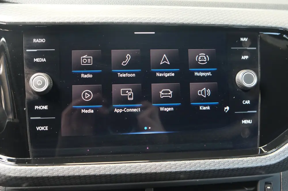 Volkswagen T-Cross 1.0 TSI Style Business 2x R-Line Automaat uit 2021, foto 19