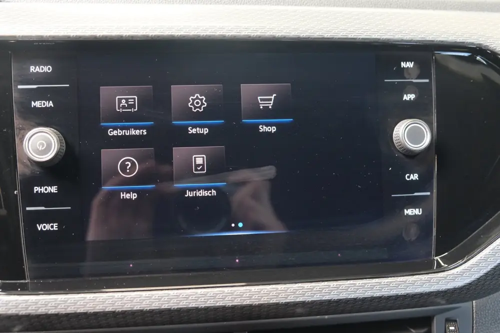 Volkswagen T-Cross 1.0 TSI Style Business 2x R-Line Automaat uit 2021, foto 20