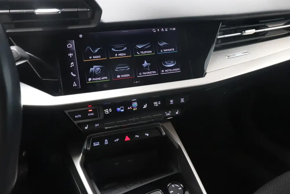 Audi A3 45 TFSI e S edition Competition uit 2021, foto 10