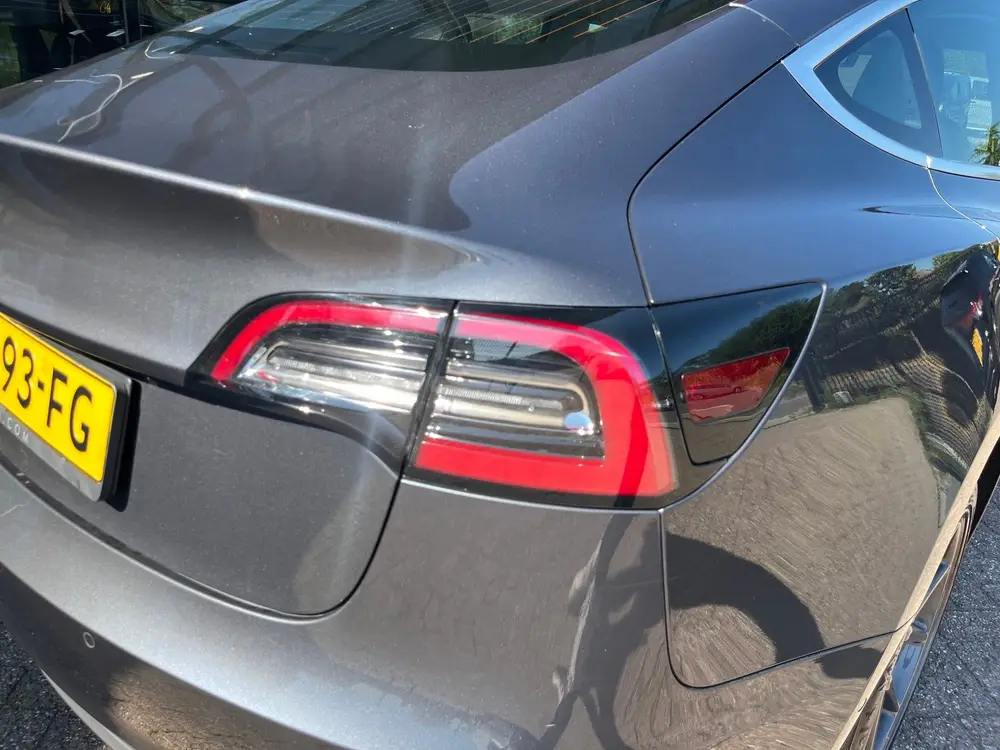 Tesla Model 3 Standard RWD Plus 60 kWh uit 2019, foto 7