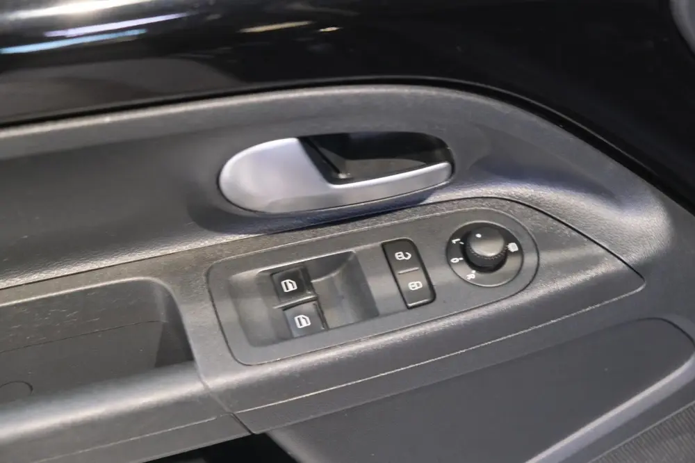 Volkswagen Up! 1.0 BMT move up! - N.A.P. Airco, Cruise. uit 2020, foto 12