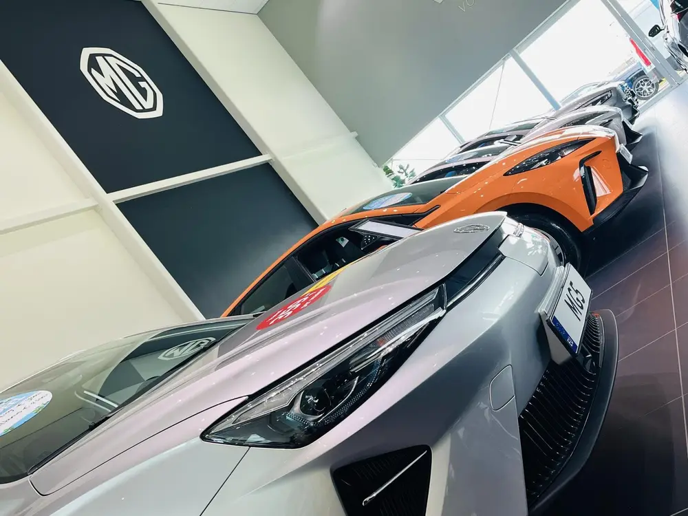 MG EHS 1.5 TGDI PHEV Aut. Luxury | Panoramadak | Leder | Nav uit 2021, foto 20