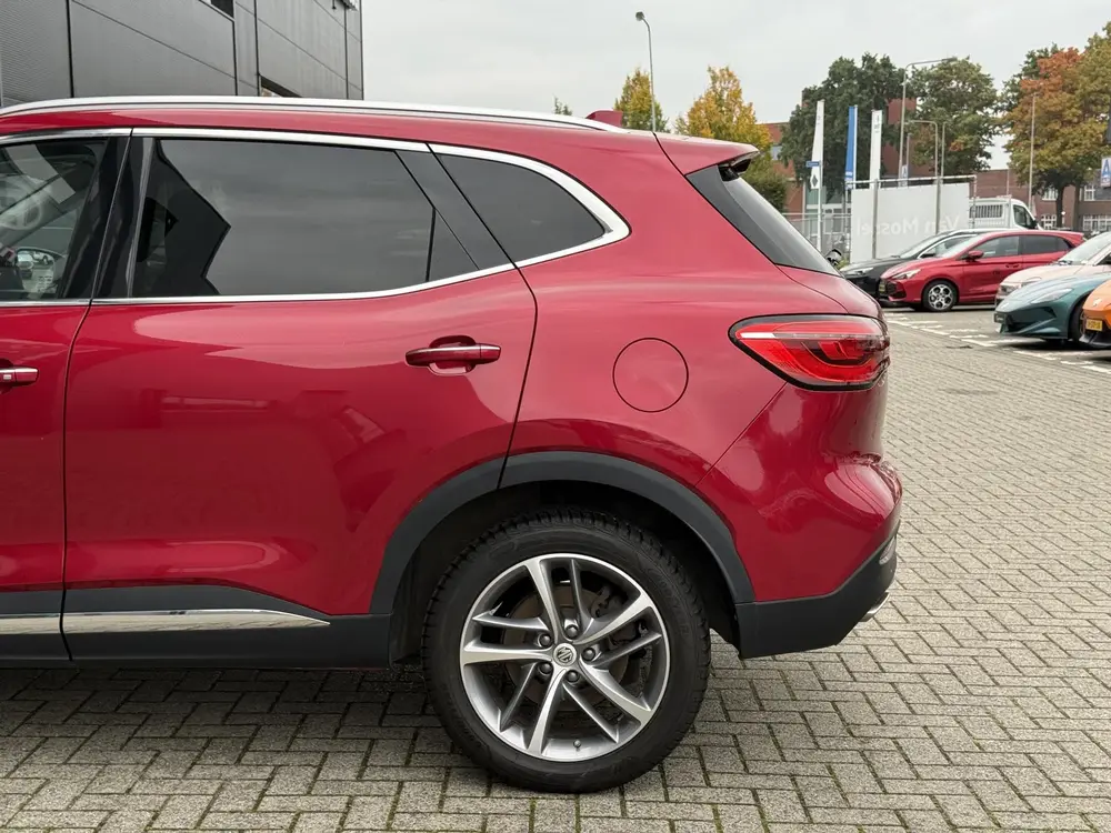 MG EHS 1.5 TGDI PHEV Aut. Luxury | Panoramadak | Leder | Nav uit 2021, foto 9